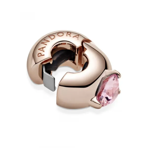 Kopča i ružičastim kamenčićem u obliku srca 
