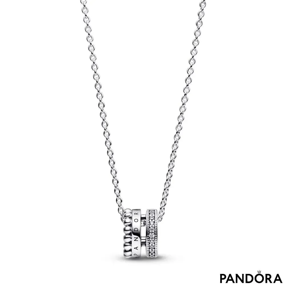 Privjesak i ogrlica Pandora Signature logo pavé i perlice 