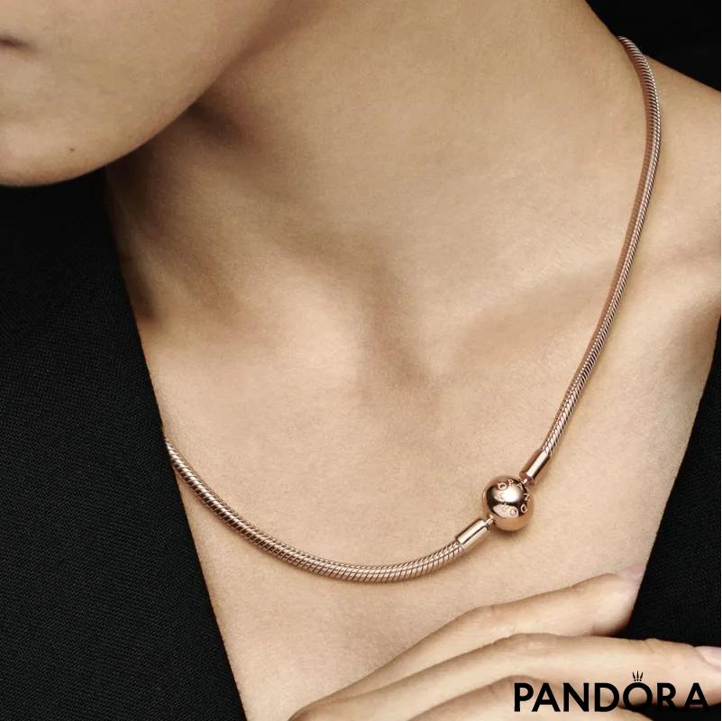 Ogrlica Pandora Moments sa „zmijskom“ teksturom lanca 